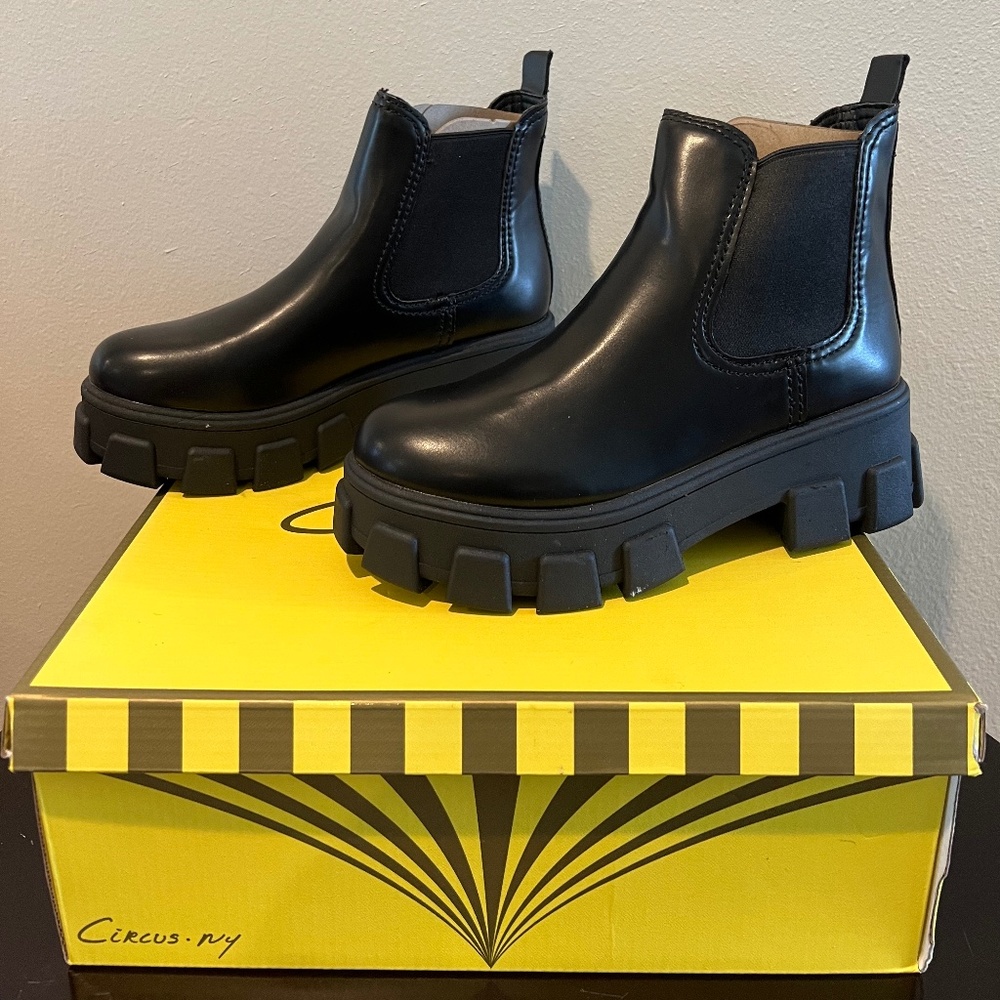 Darielle Lug Sole Boot